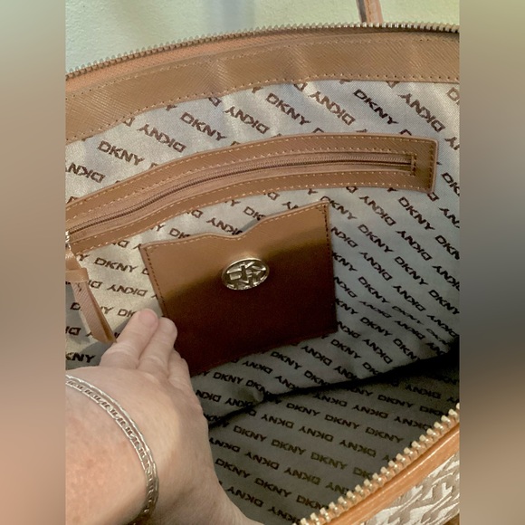 DKNY Large Tan & Brown Dome Monogram Satchel Bag w Strap - Picture 13 of 15